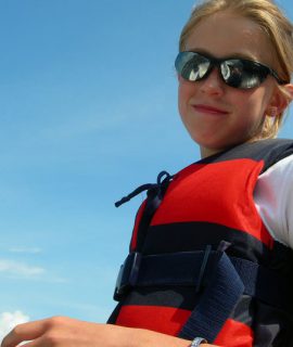 Segelschein Junior Kinder Segelschule Rostock Warnmünde Ostsee mit Sailing Deluxe